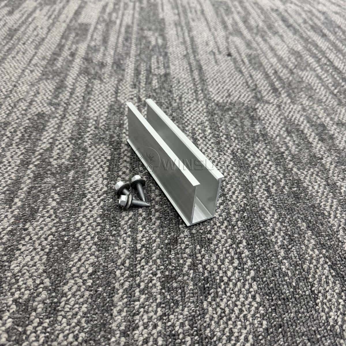 50mm Height U-shaped Mini Rail Solar Panel Mounting on Metal Roof